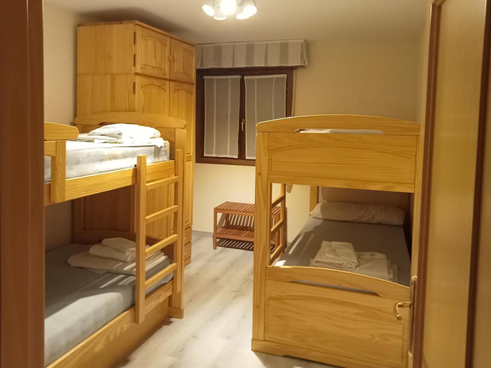 Apartamentos Valle De Tena - Biescas 3000 Ngoại thất bức ảnh