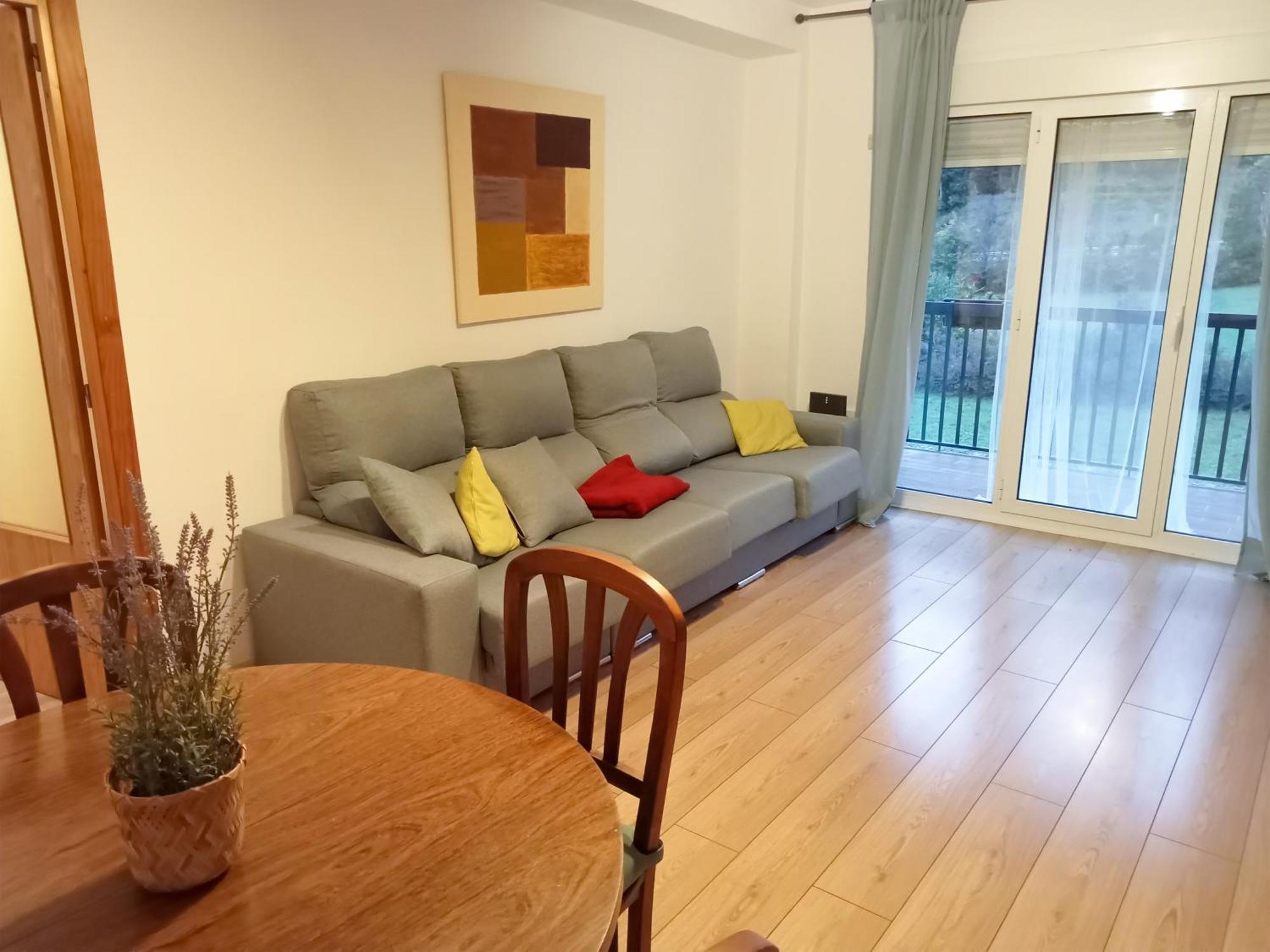 Apartamentos Valle De Tena - Biescas 3000 Ngoại thất bức ảnh